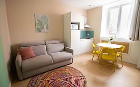 Quattrocchi'S Home T